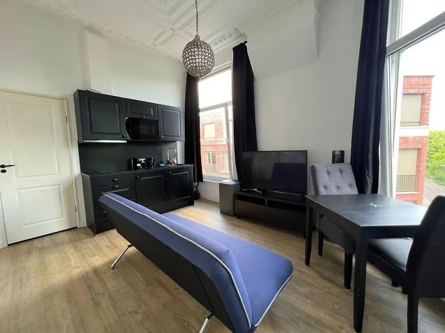 Rotterdam Inn Aparthotel