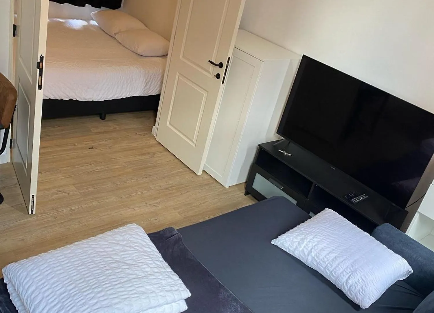 Rotterdam Inn アパートホテル